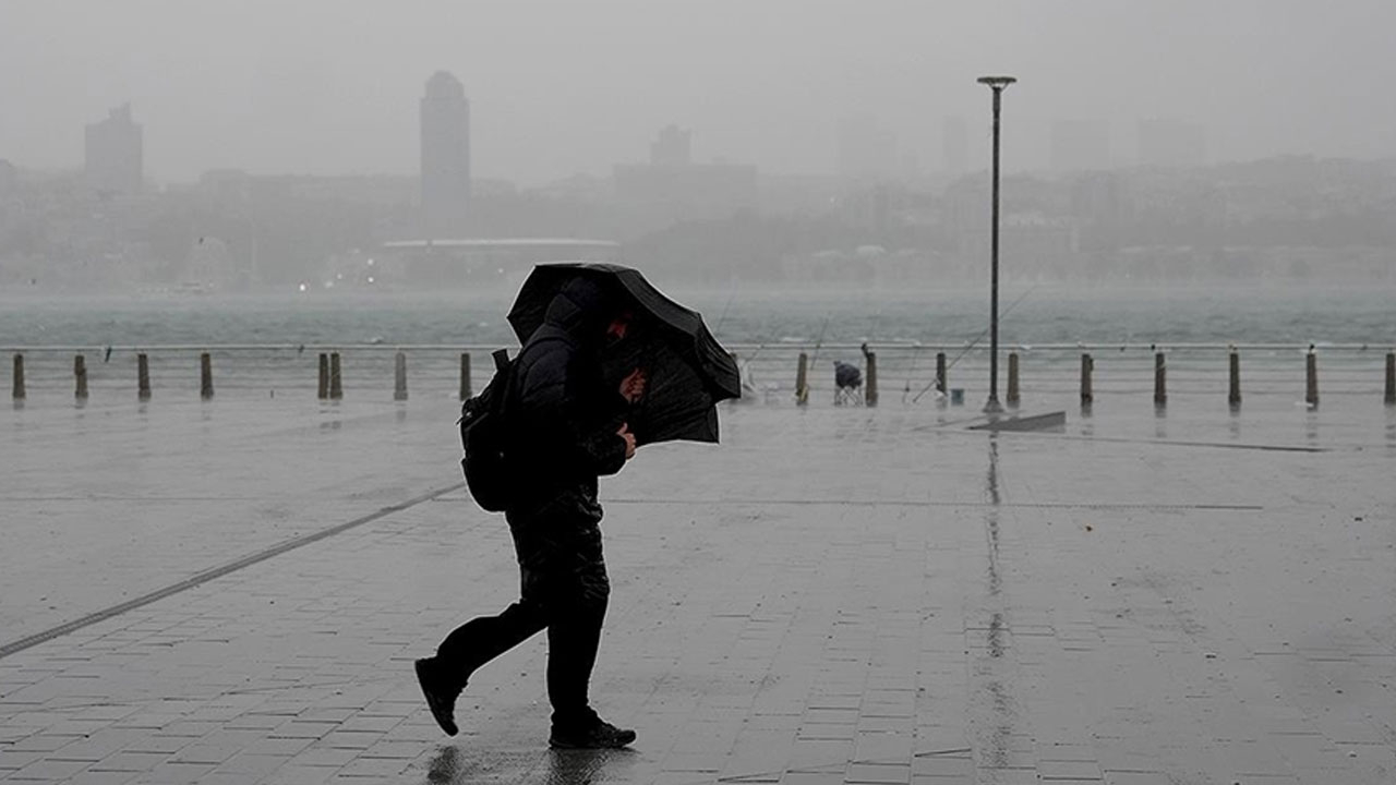İstanbul için kuvvetli rüzgar ve fırtına uyarısı