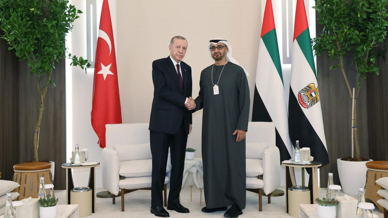 Cumhurbaşkanı Erdoğan BAE Devlet Başkanı Al Nahyan ile görüştü