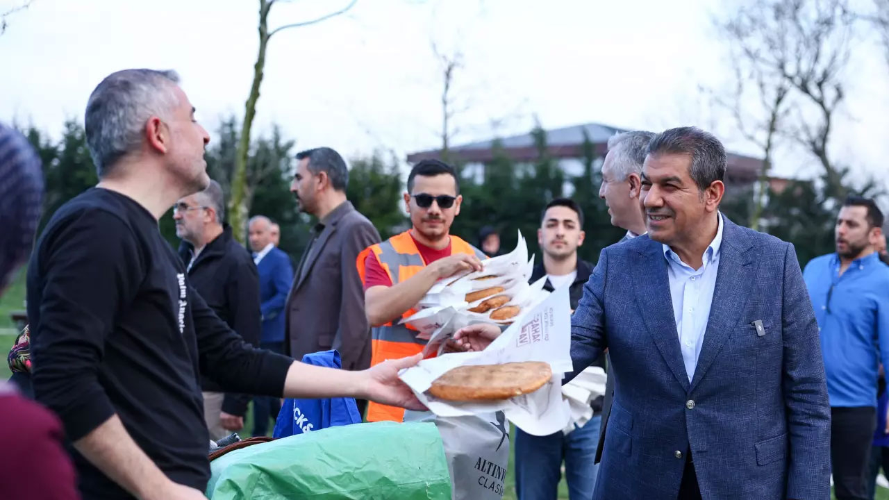 Esenler 'Ramazan Rahmettir' diyecek