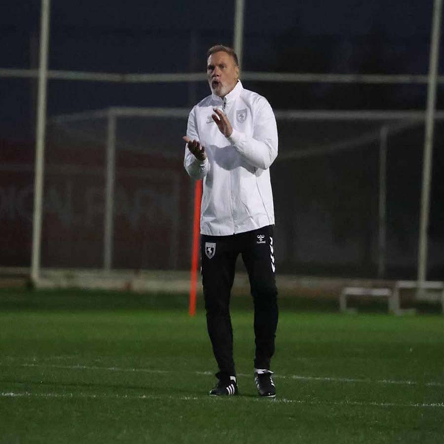 Yeni teknik direktör işbaşı yaptı: Samsunspor'da Thorsten Fink ilk idmanına çıktı