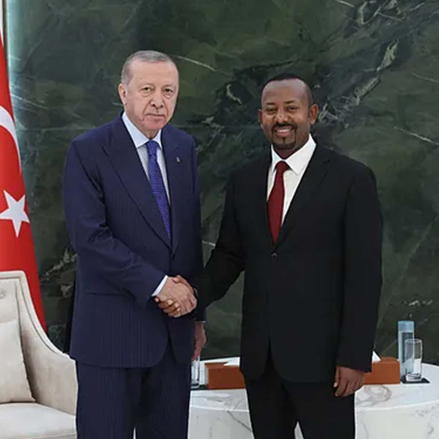 Cumhurbaşkanı Erdoğan'dan Etiyopya Başbakanı Abiy Ahmed ile düzenlenen ortak basın toplantısında önemli mesajlar: "Bölgedeki çatışma ve acılara yenileri eklenmemeli"