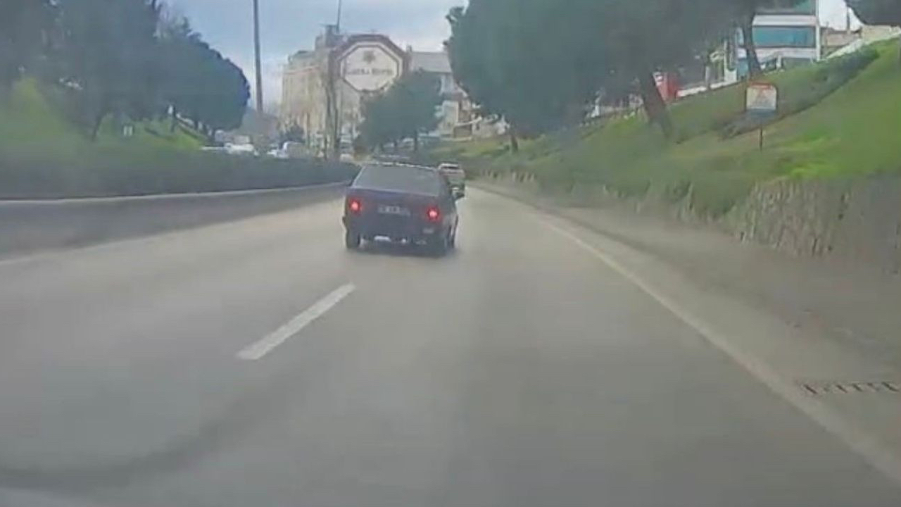 Bursa'da akılalmaz anlar: Aracını çocukların üzerine sürdü