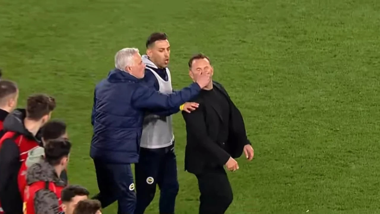 Okan Buruk: Mourinho çok büyük teknik direktör