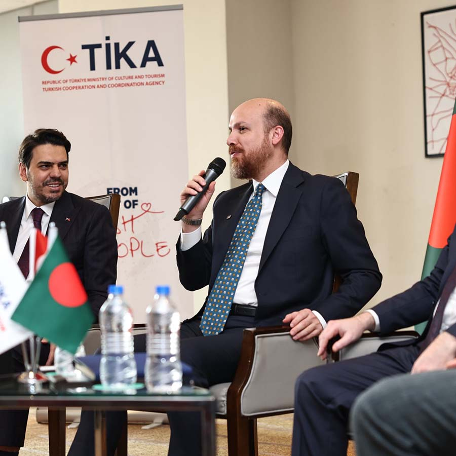 Bangladeş'te sağlık merkezi açılışı: Bilal Erdoğan'dan "adil düzen" mesajı