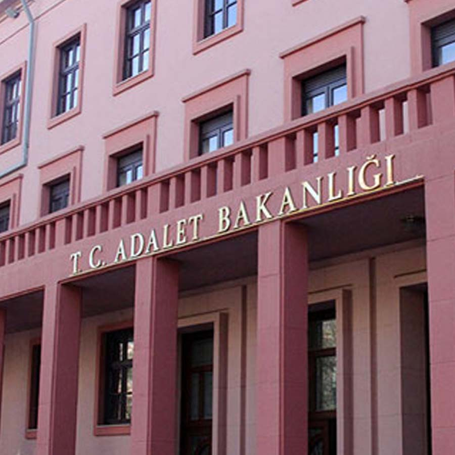 Gizli kalmış dosyaları açıklığa kavuşturacaklar: Adalet Bakanlığı'na bağlı 7 ayrı daire başkanlığı kuruldu