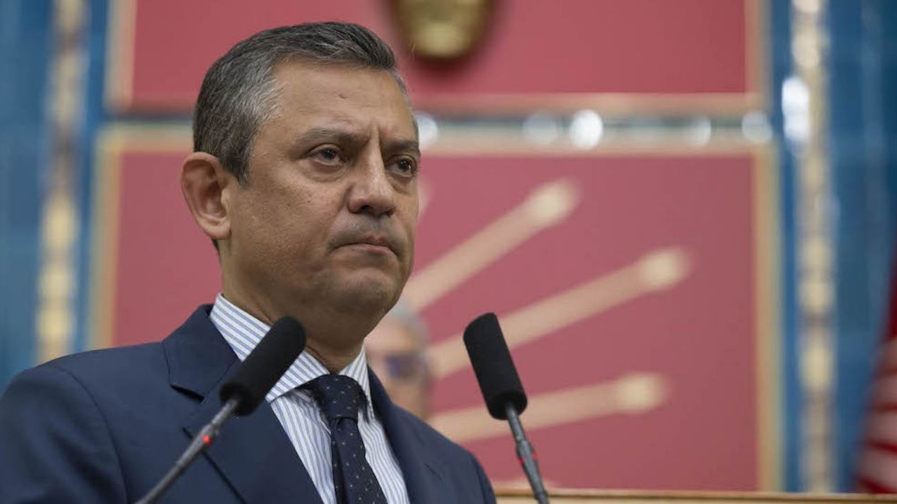 Özgür Özel'den cumhurbaşkanı adayı açıklaması: İçeride de olsa Ekrem İmamoğlu