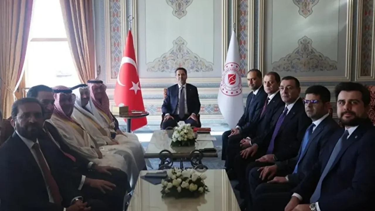 Enerjide tarihi iş birliği! Türkiye-Suudi Arabistan anlaşması imzalandı, 2 bin megavatlık GES projesi başlıyor
