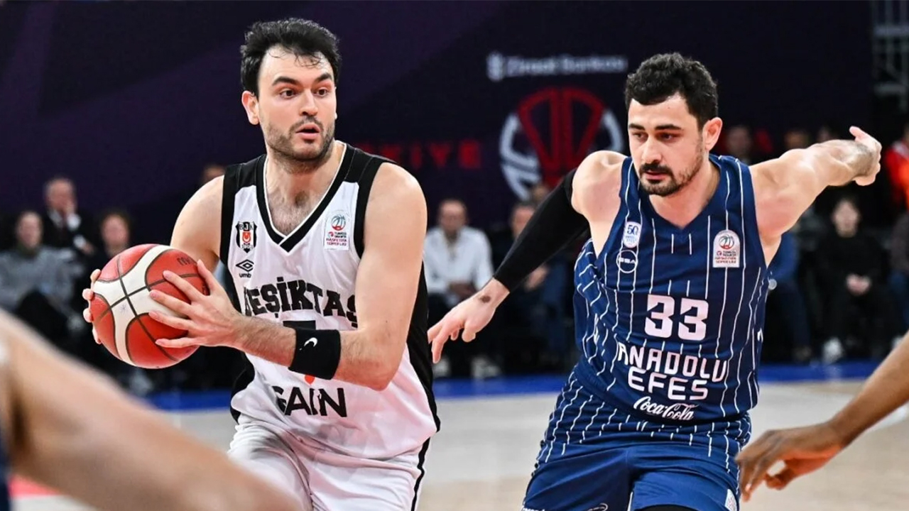 Erkekler Türkiye Kupası’nda ilk finalist Beşiktaş