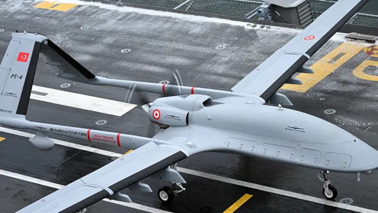 NATO'da ortak görev! Bayraktar TB3, Eurofıghter’la Baltik Denizi’nde beraber uçtu