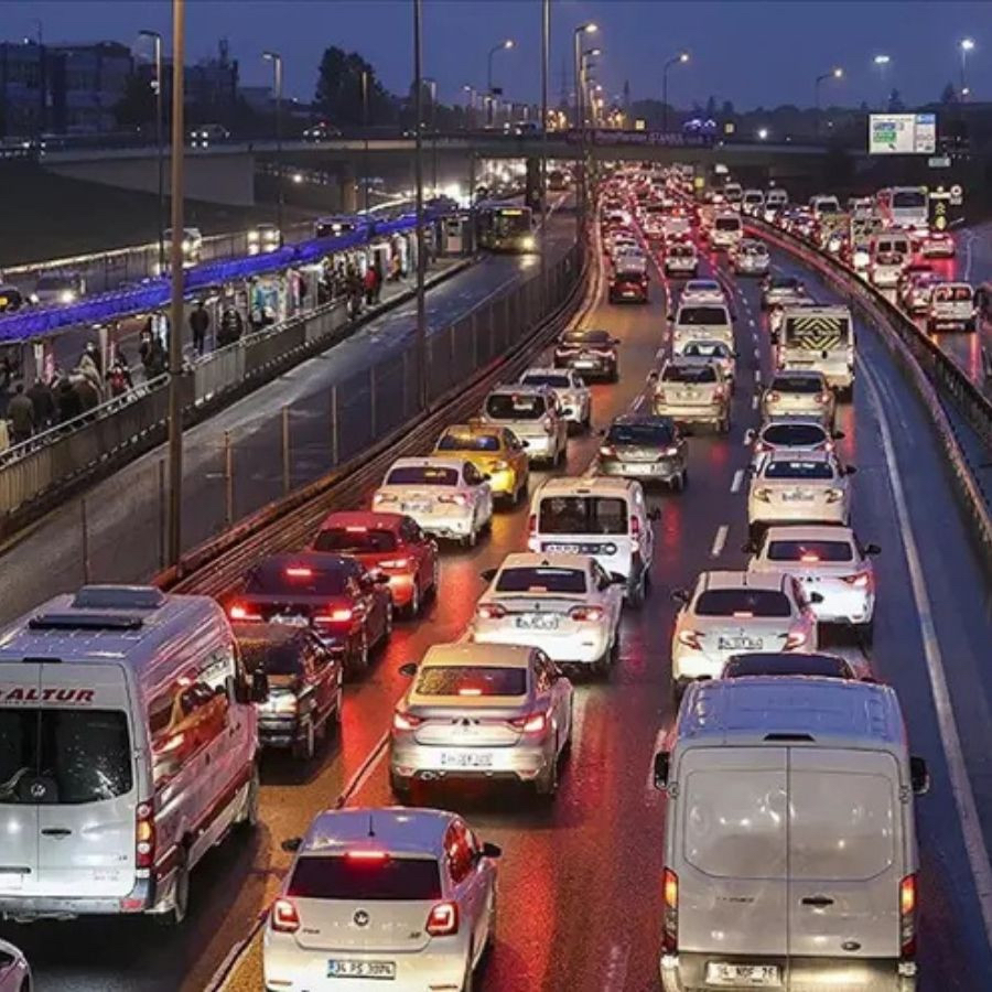 Yeni araç alacaklar dikkat! Takmak zorunlu oldu: Cezası 75 bin TL