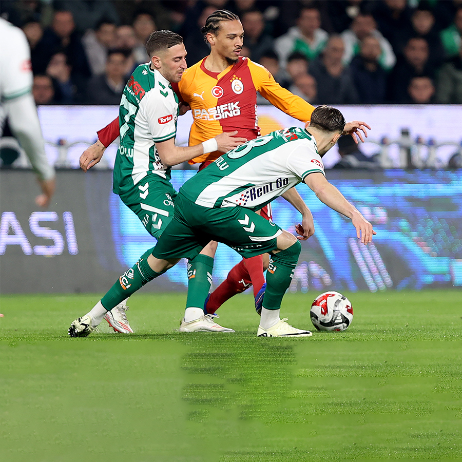 Galatasaray, deplasmanda Konyaspor'a yenildi