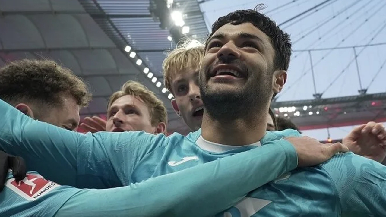 Milli futbolcumuz Ozan Kabak Bundesliga'da yine haftanın 11'inde