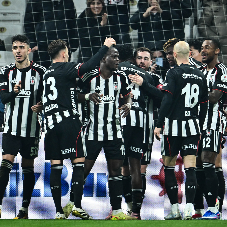 Beşiktaş, Göztepe'yi farklı yendi