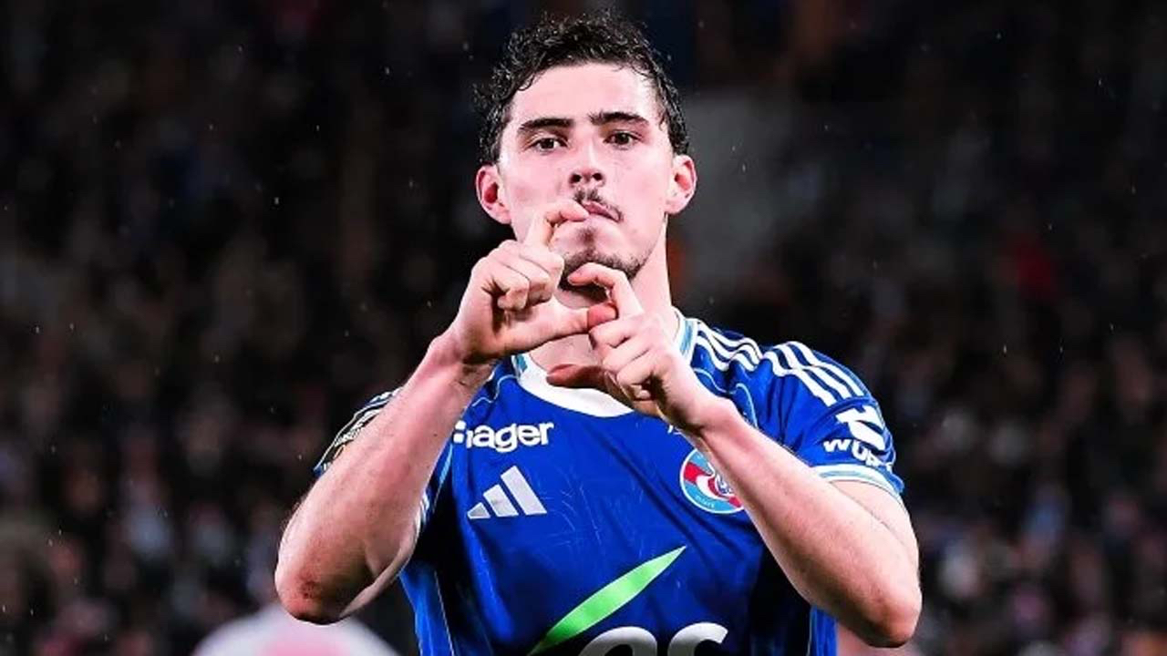 Lyon'un tarihi serisini Strasbourg bitirdi