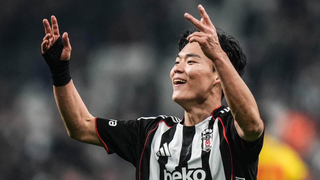 Beşiktaş'ın gözbebeği Hyeon-gyu Oh'tan Tsubasa golü: 126 kilometre hız...
