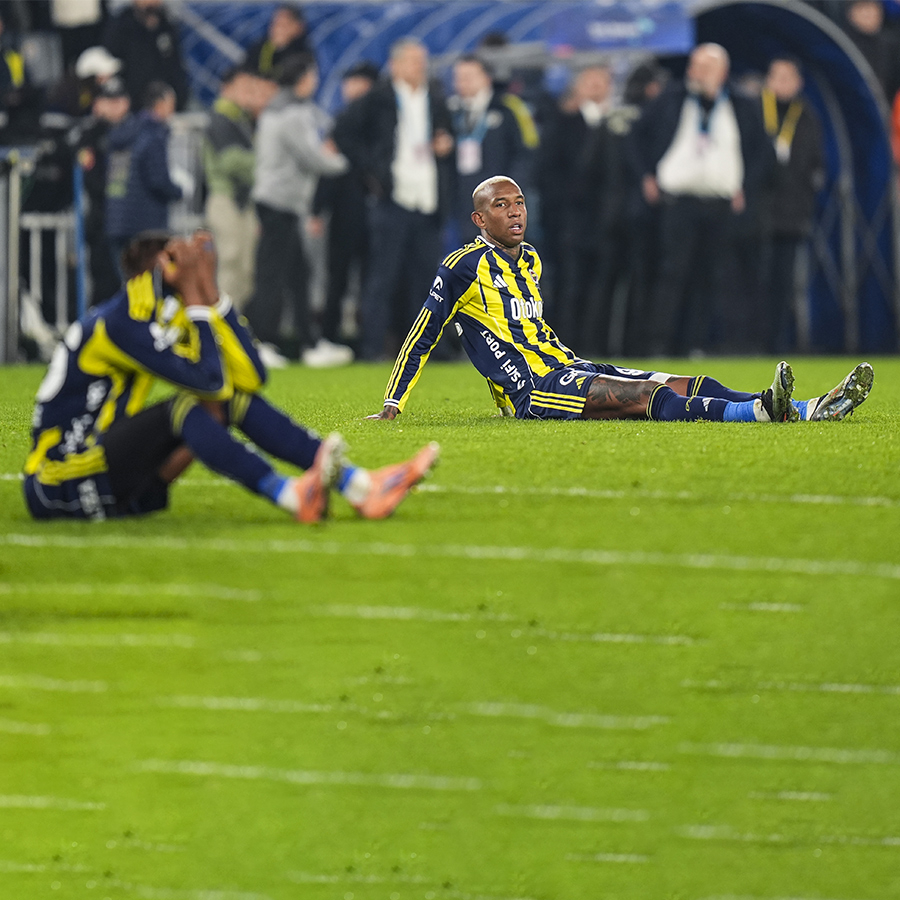 Ahmet Çakar'dan Fenerbahçeli isme sert sözler