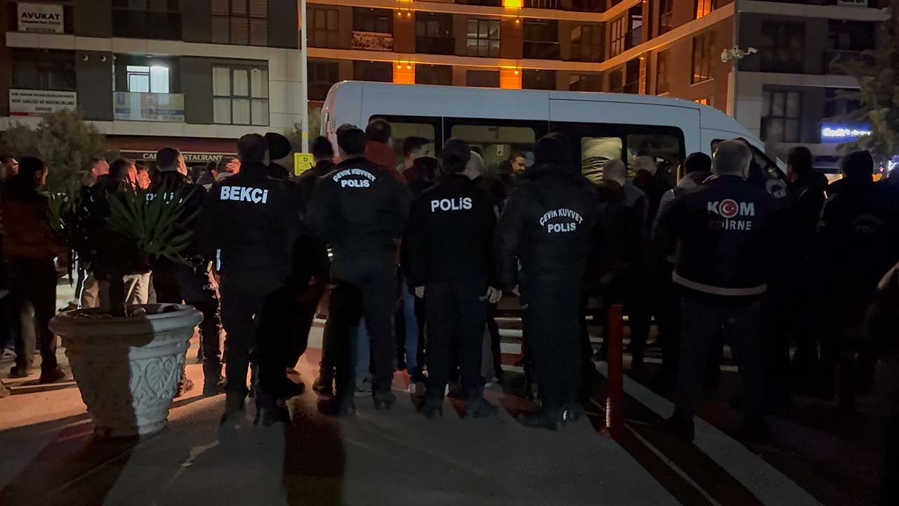 Edirne'de rüşvet operasyonu! 4 şüpheli tutuklandı