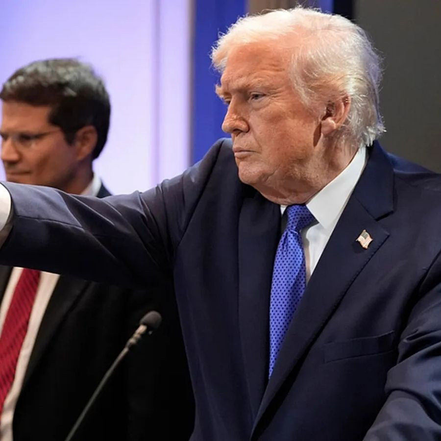 ABD-İRAN GERİLİMİ! Beyaz Saray: Trump ABD'nin ölümcül gücünü kullanmaya hazır