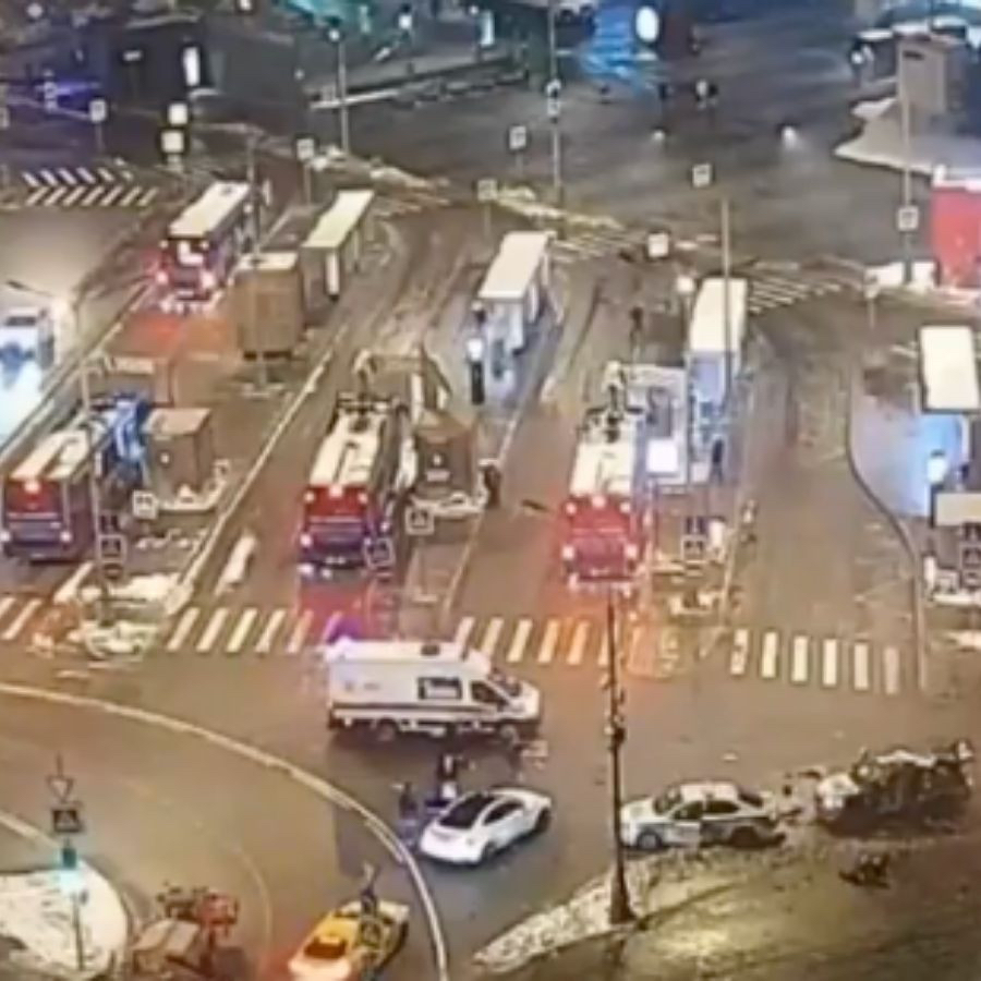 Moskova'da polise yönelik intihar saldırısı! O anlar kamerada