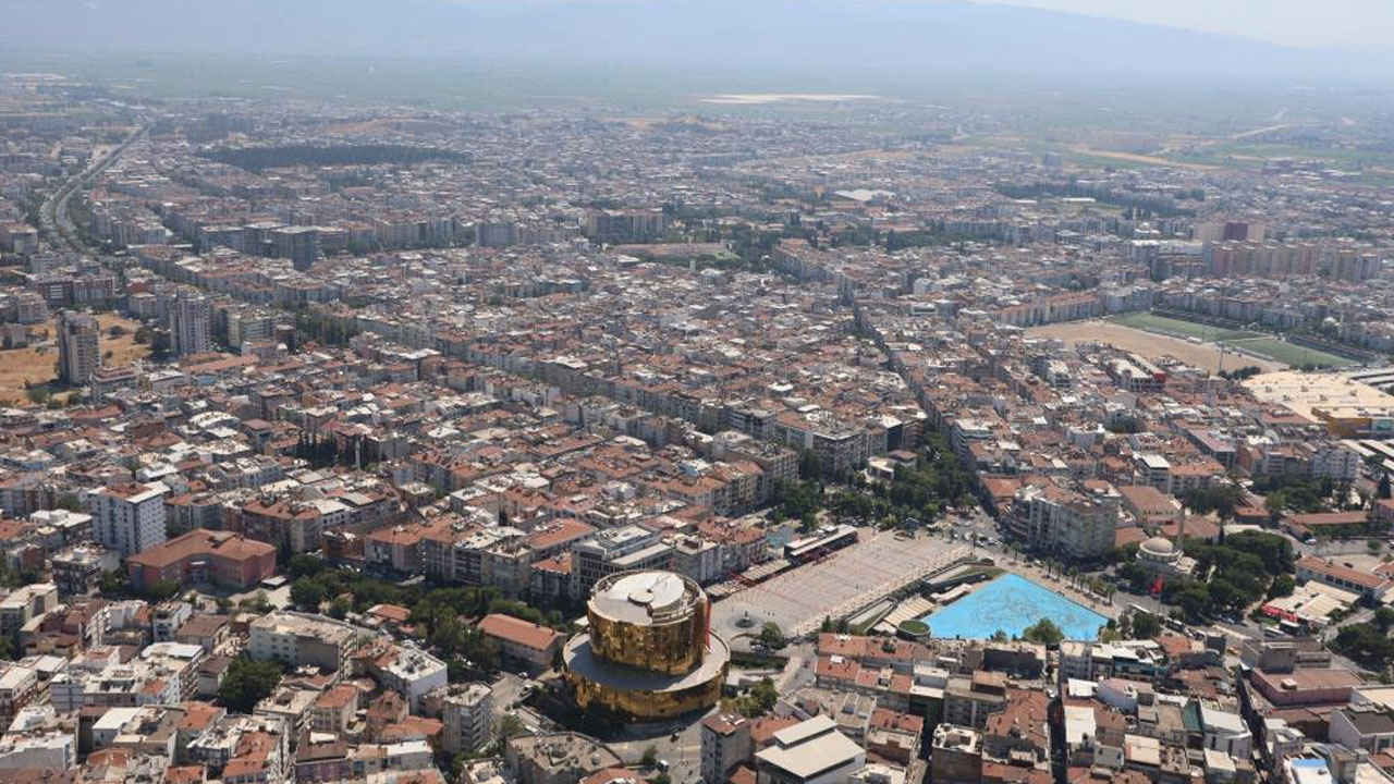 Aydın'da 17 ilçe milli eğitim müdürünün yeri değişti