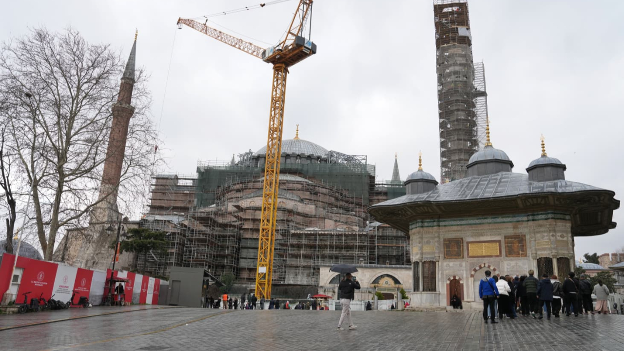 Ayasofya'da Cumhuriyet tarihinin en kapsamlı restorasyonu sürüyor