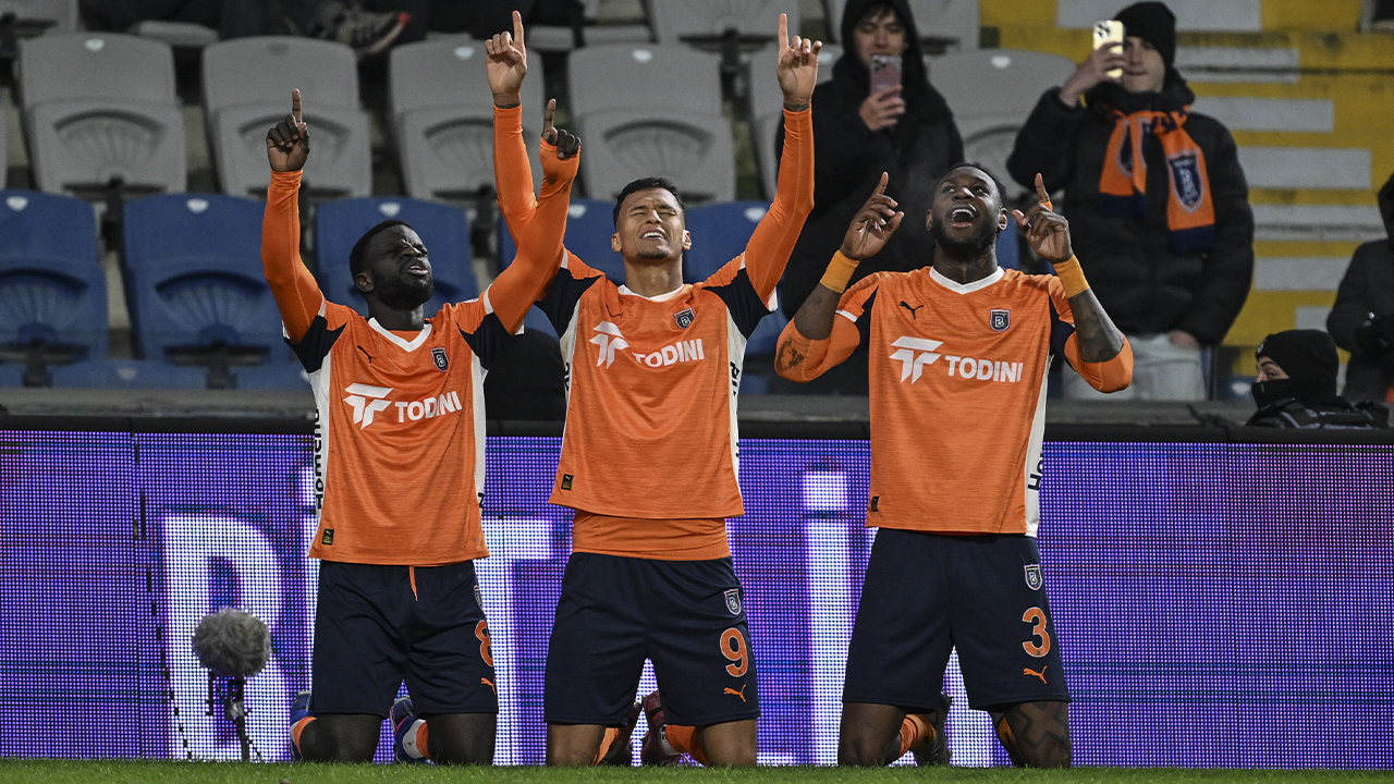 Başakşehir, Selke'nin golleriyle kazandı