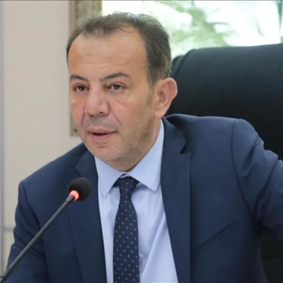 CHP'li Bolu Belediye Başkanı Tanju Özcan ve 13 kişi rüşvet suçundan gözaltına alındı!
