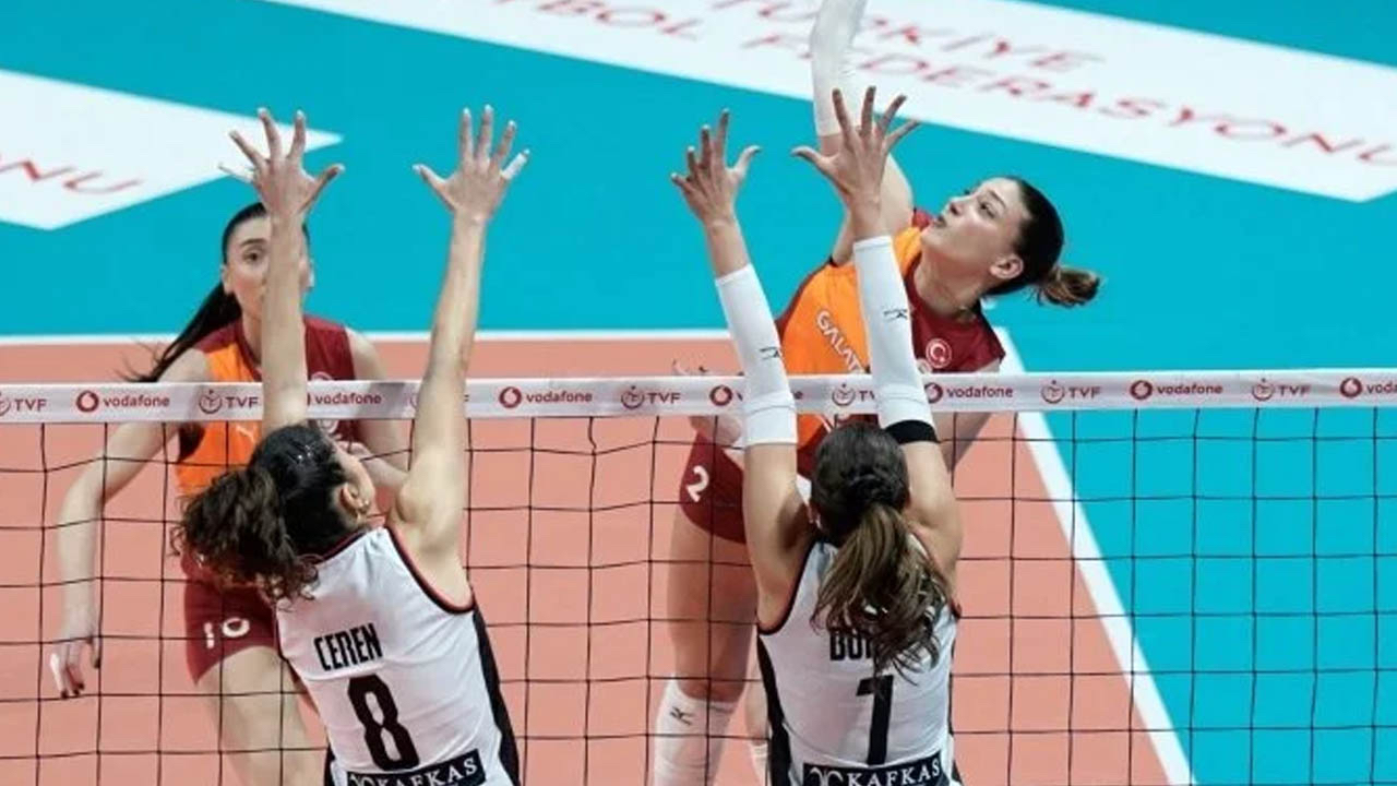 Nefes kesen derbide Galatasaray Beşiktaş'ı uzatmada devirdi