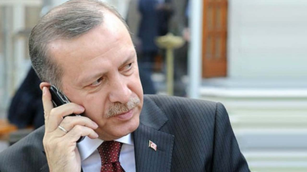 Erdoğan'dan telefon diplomasisi: Katar Emiri El Sani ve Birleşik Arap Emirlikleri Devlet Başkanı Al Nahyan ile görüştü