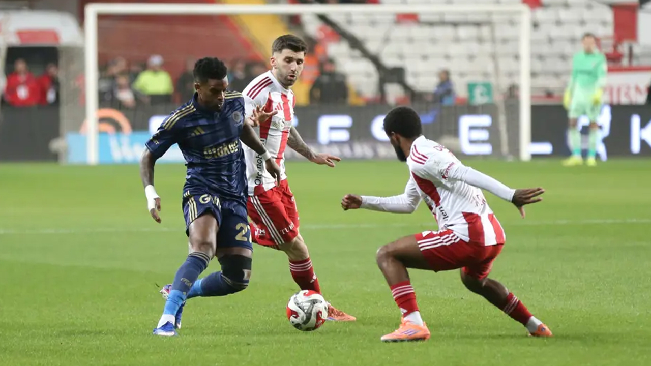 Semedo talihsiz bir şekilde sakatlandı