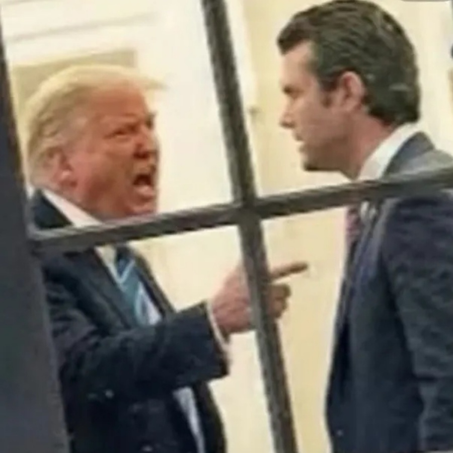 Gündeme bomba gibi düşen fotoğraf...Trump, 'ölen askerler' iddiası sonrası Savunma Bakanı'nı fena azarladı!