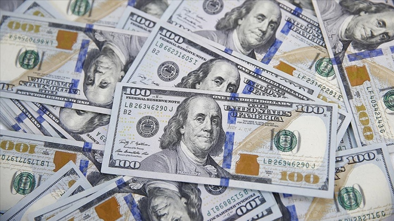 Dolar ve euro rekorun kıyısında: Ortadoğu savaşı piyasaları sarsıyor