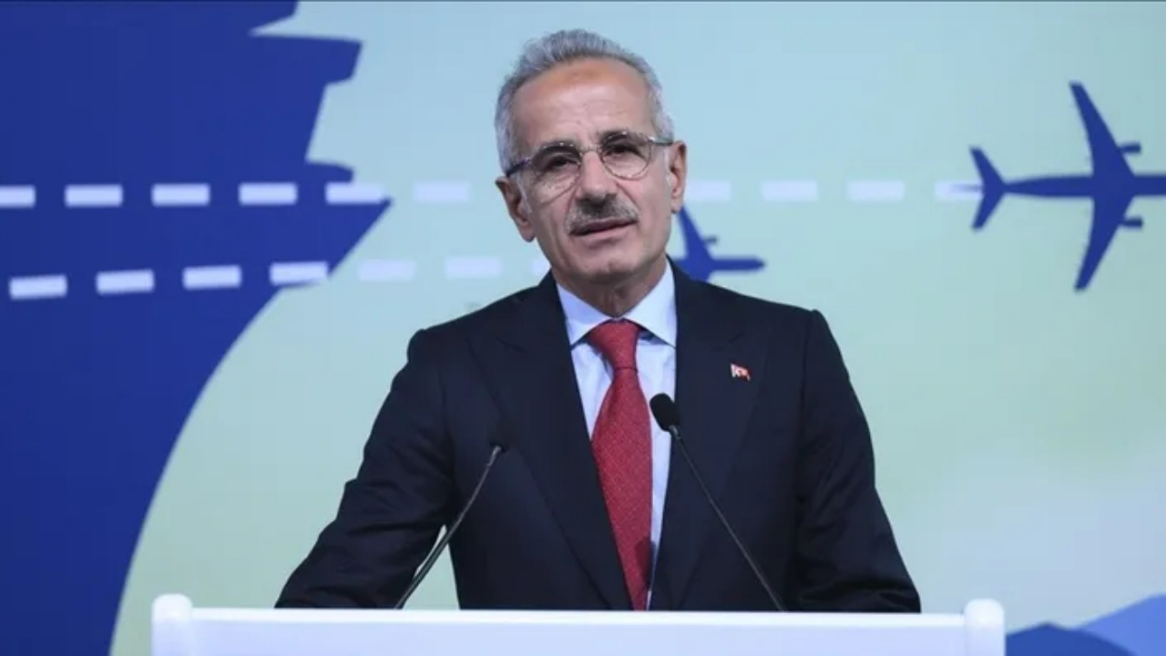 Bakan Uraloğlu duyurdu: 9 ülkeye uçuşlar iptal edildi!
