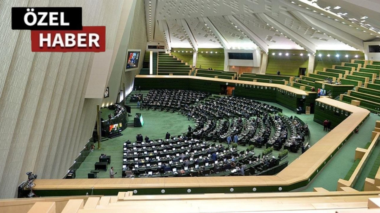 İran’da kimin sözü geçer? Tahran’da güç hiyerarşisi nasıl işliyor? Vitrindeki Cumhurbaşkanı ve derin otorite! İşte ayrıntılar..