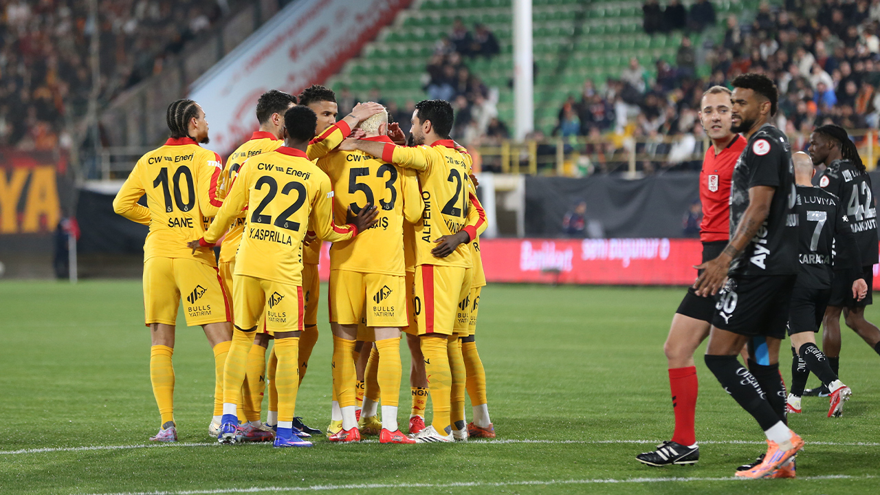 Alanyaspor'u yenen Galatasaray çeyrek finalde