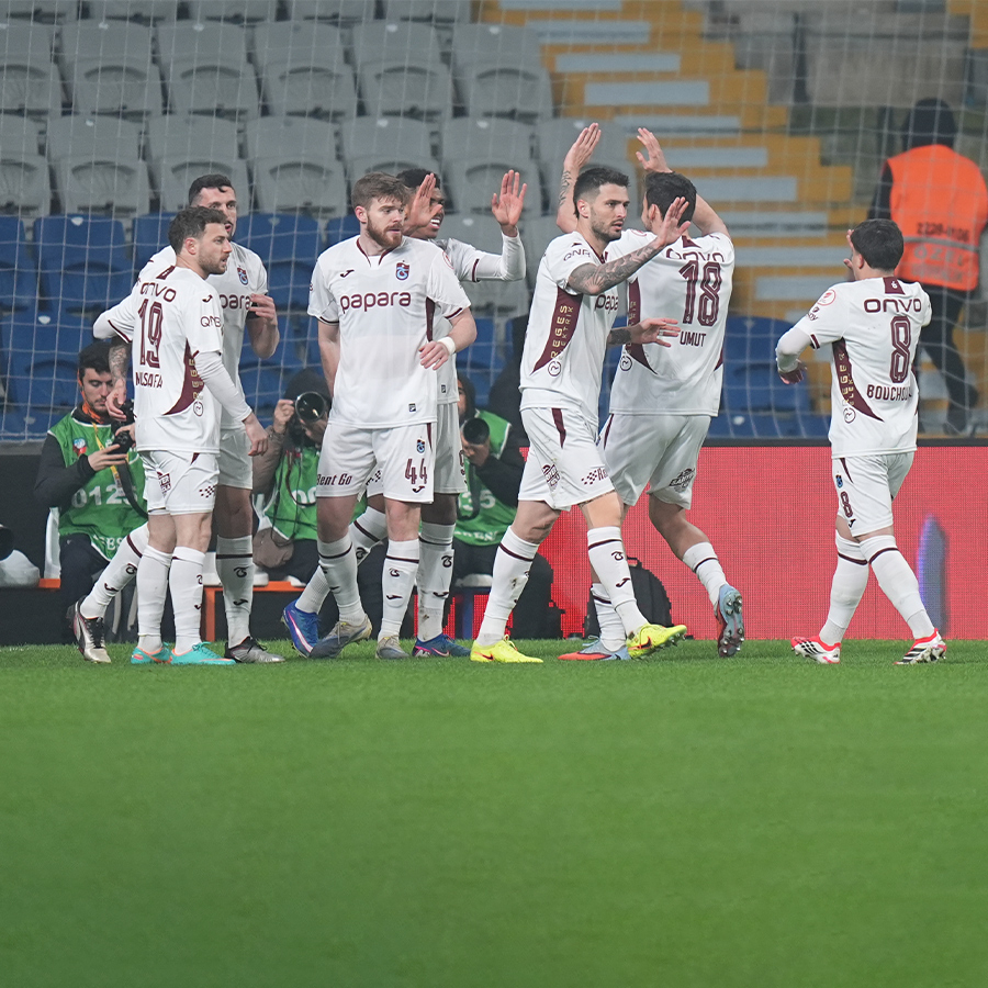 Deplasmanda Başakşehir'i yenen Trabzonspor çeyrek finalde