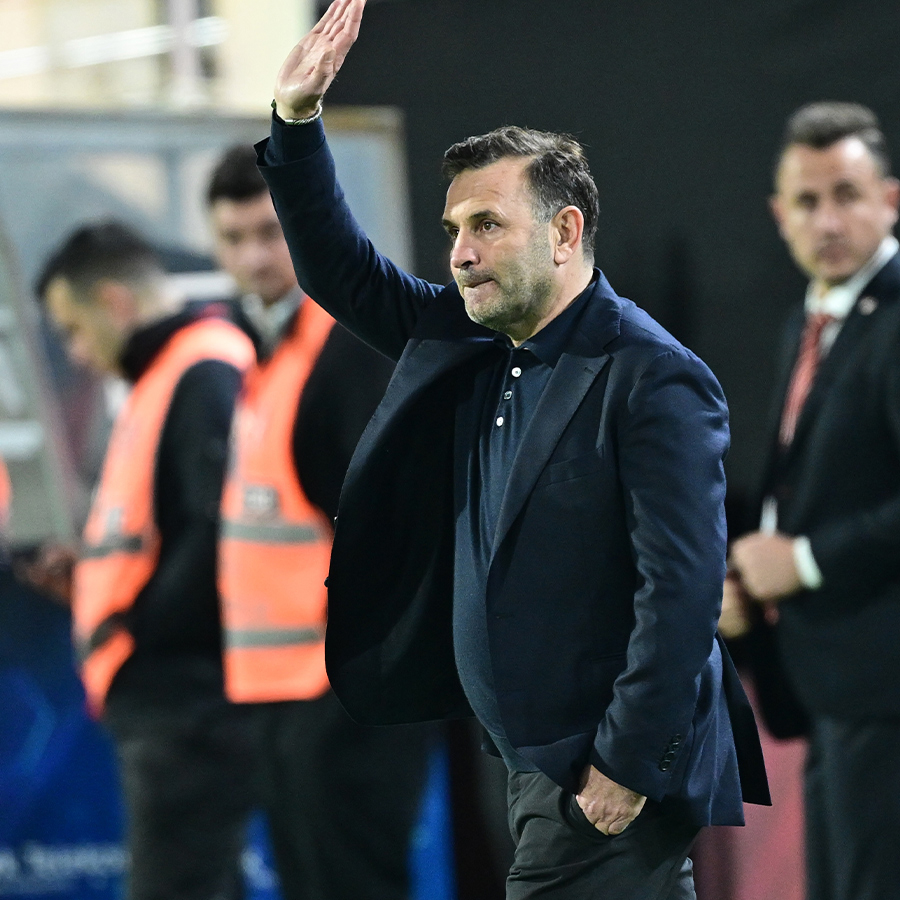 Okan Buruk'tan Beşiktaş ve F.Bahçe'ye mesaj