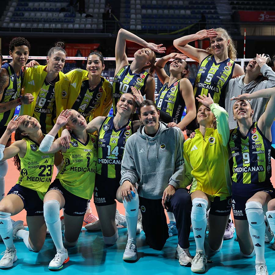 Fenerbahçe Medicana, AXA Sigorta Kupa Voley’de Dörtlü Final'de: Aras Kargo'ya set vermedi, rakip Eczacıbaşı Dynavit