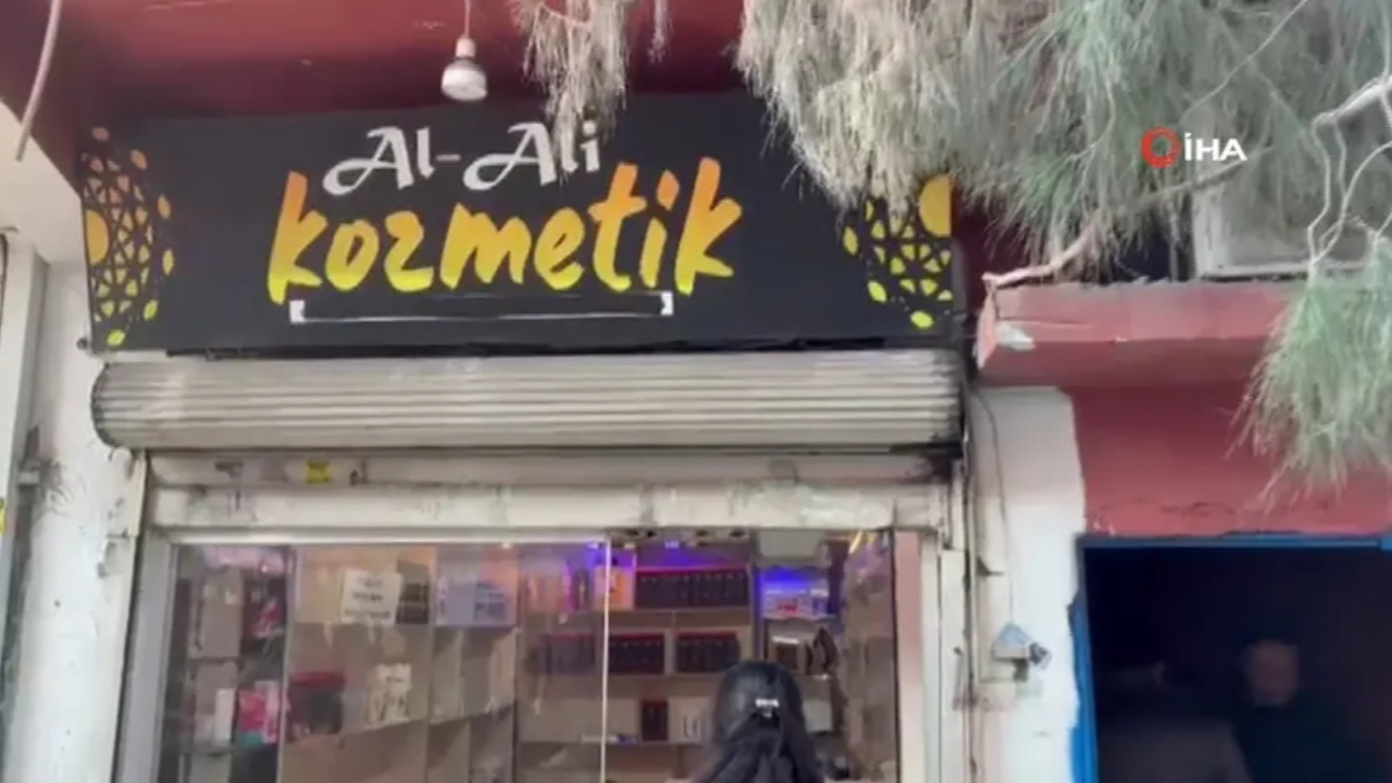 Dışı kozmetikçi, içi kaçak ilaç deposu! Parfümcüden onlarca kaçak ilaç çıktı