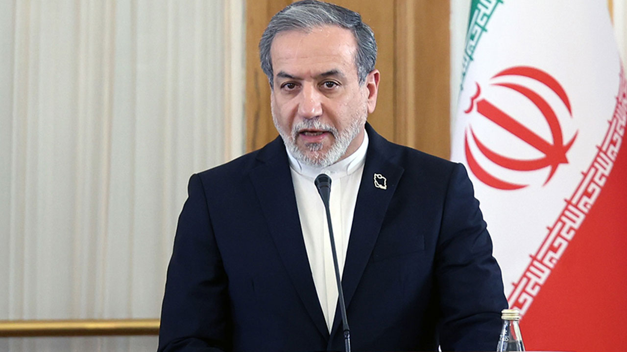 İran Dışişleri Bakanı Abbas Arakçi'den müzakere açıklaması: "ABD'nin tavrı diplomatik süreci sekteye uğratıyor"