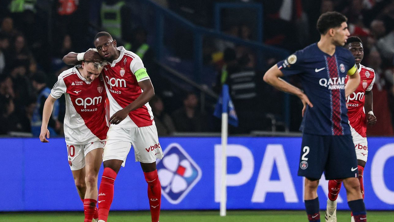 Monaco'dan deplasmanda Paris Saint-Germain'e büyük şok