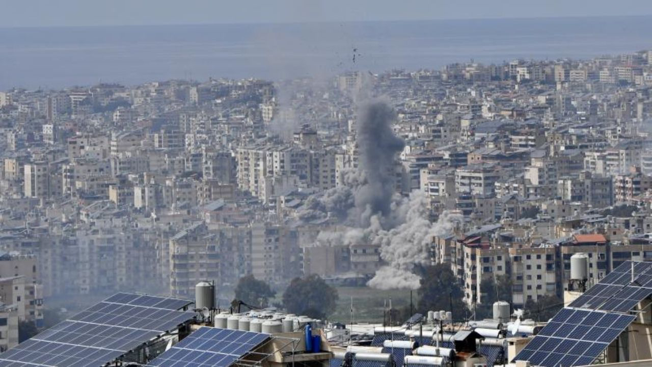 İsrail'in Lübnan'a saldırılarında 294 kişi öldü