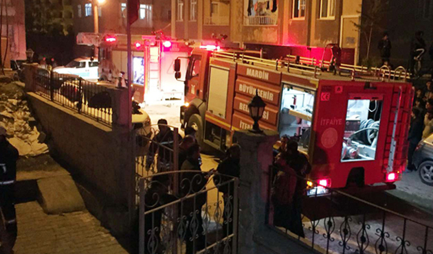 Mardin öğrenci pansiyonunda yangın çıktı...