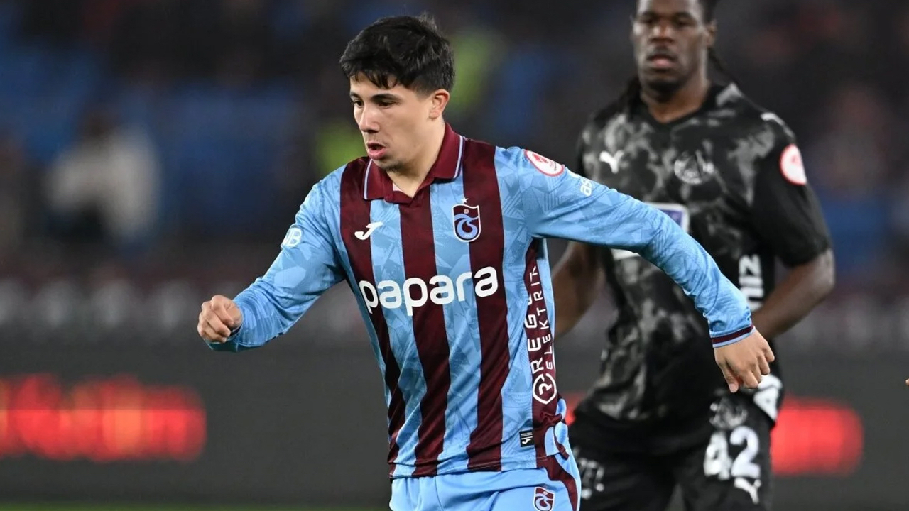 Trabzonspor'da Bouchouari'nin bileti kesildi