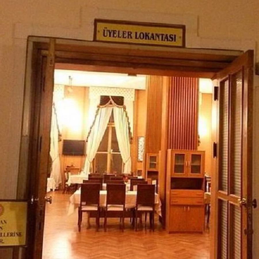 Yıllardır tartışma konusu! Meclis lokantasında son fiyatlar belli oldu