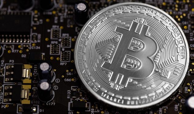 Bitcoin'de hızlı düşüş devam ediyor...