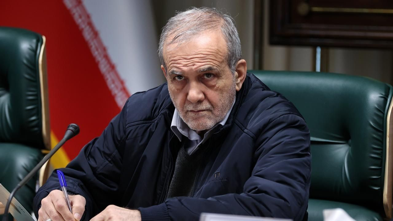 İran Cumhurbaşkanı Pezeşkiyan: İran'ı yok etmeye çalışanlar, tarihten ders çıkaramadı