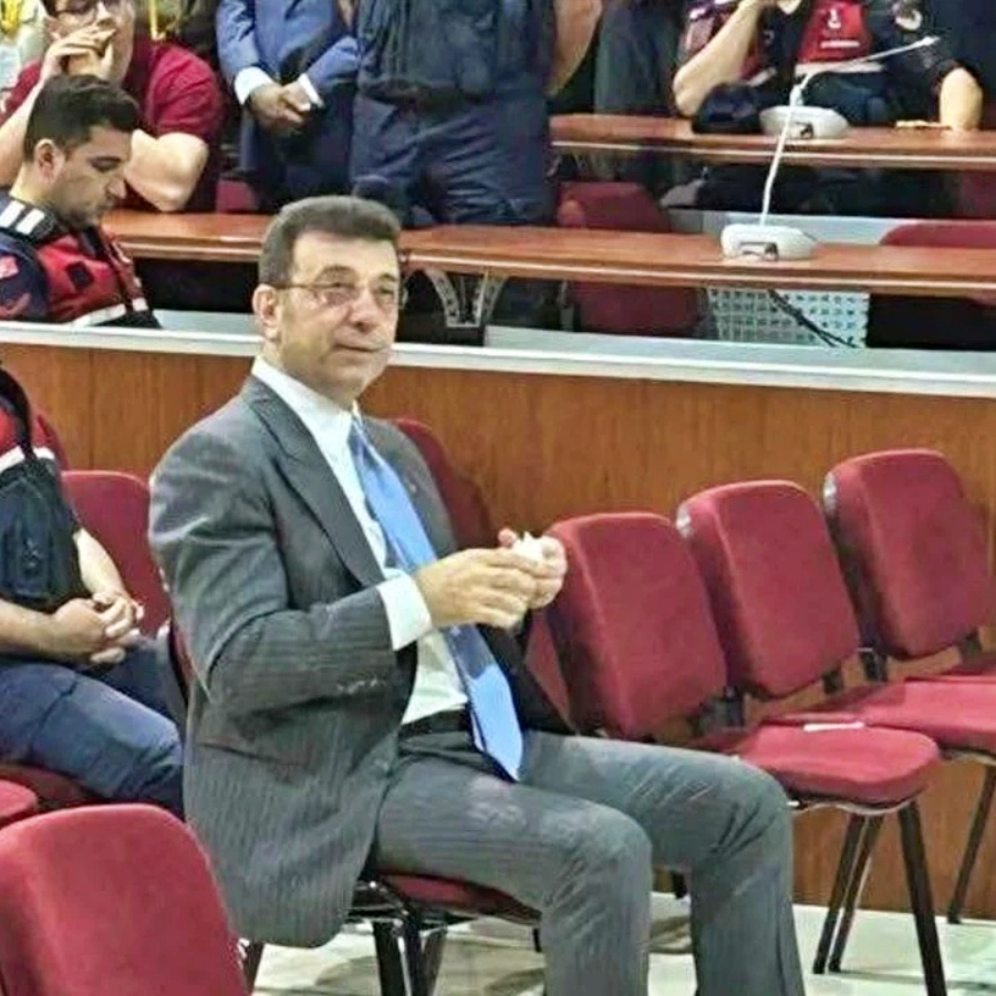 CHP içinde Silivri çatlağı! Partililerden İmamoğlu'na tepki: Mahkeme şov yeri değil, aklanmak istiyorsan savunma yap!