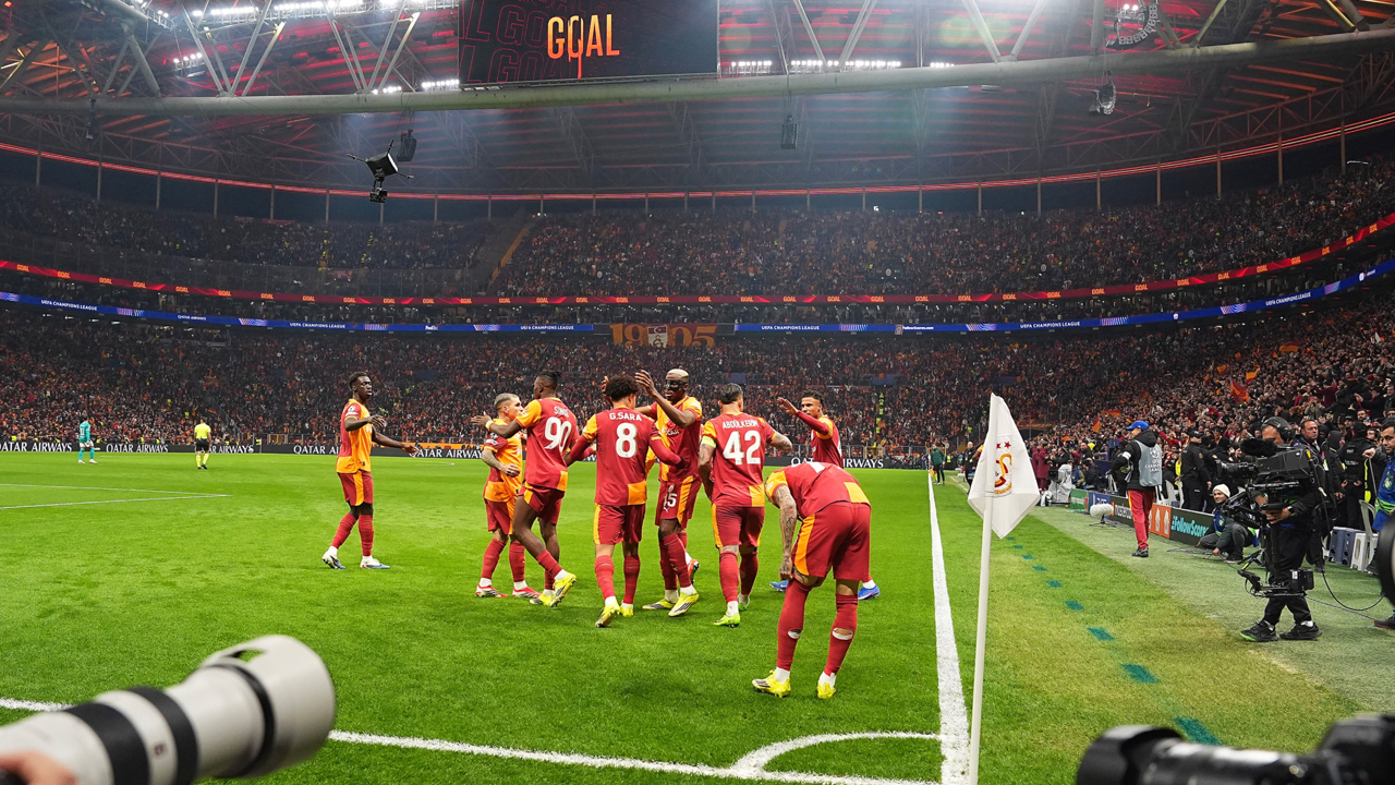 Galatasaray'da yeni sezon kombine yenileme fiyatları açıklandı! En yükseği 215 bin TL
