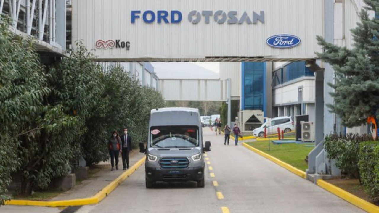 Ford Otosan'dan dev hamle: Koç Finansman'I 137 milyon dolara satın alıyor!